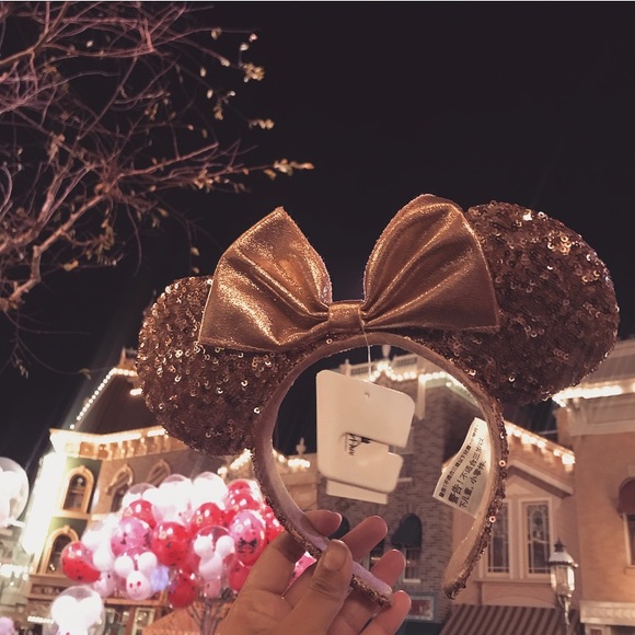 Authentic Rose Gold Minnie Ears - Picture 2 of 5